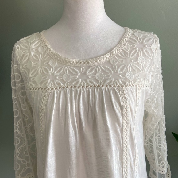 Anthropologie Meadow Rue Lace Detail Tee Size Small - Picture 2 of 6